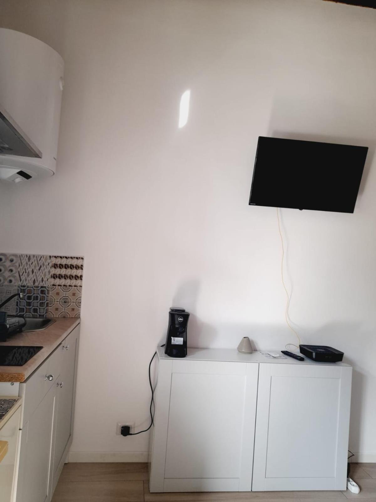 Flat In Milano, Isola Appartement